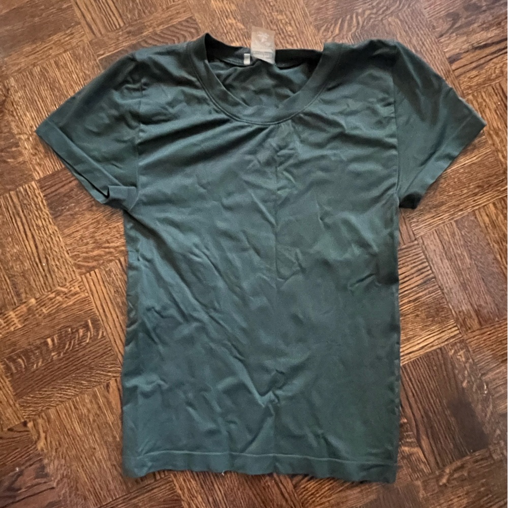 Sunday Best Aritzia Forest Green Tee - Size M